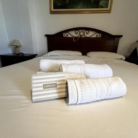 Casa Viola - San Remo بيت للعطل